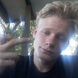 Meet your Posher, Jayce